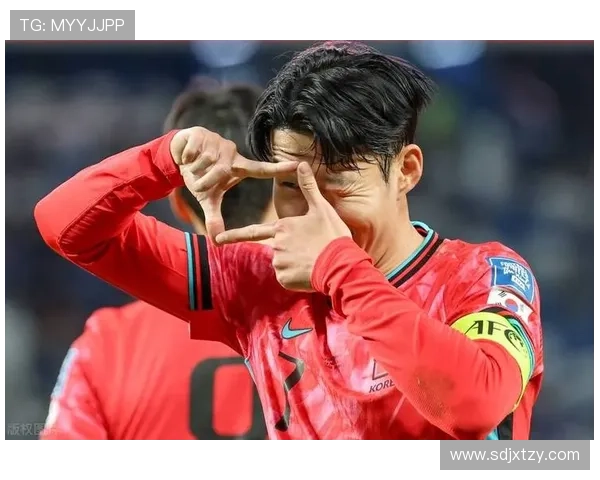 [国足]唐天翼左脚兜射破门 中国队取得领先中国男足抵达巴林 备战世预赛18强赛.