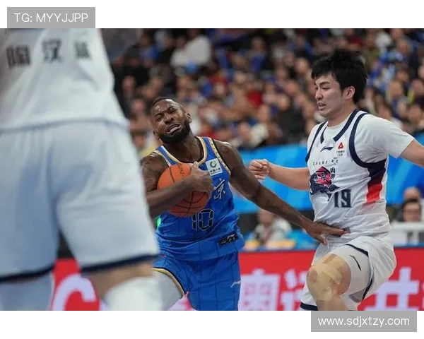 北京轻取山东终结连败 杰曼23分助胜